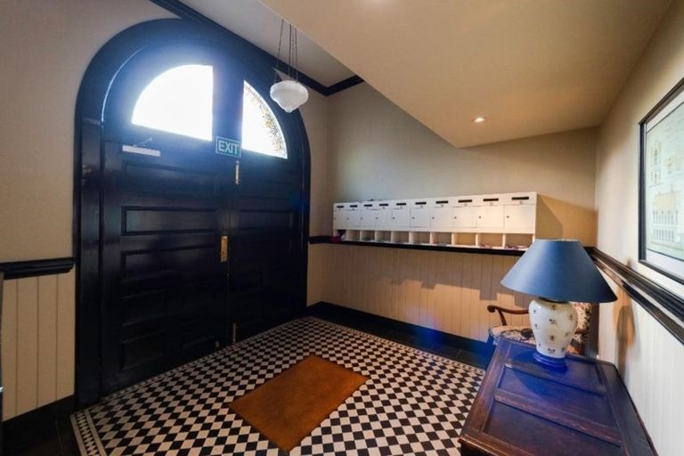 Photo of property in Whitmore Apartments, 7c Stout Street, Wellington Central, Wellington, 6011