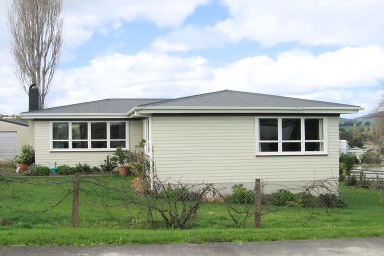 Photo of property in 21 Doctors Hill Road, Maungaturoto, 0520
