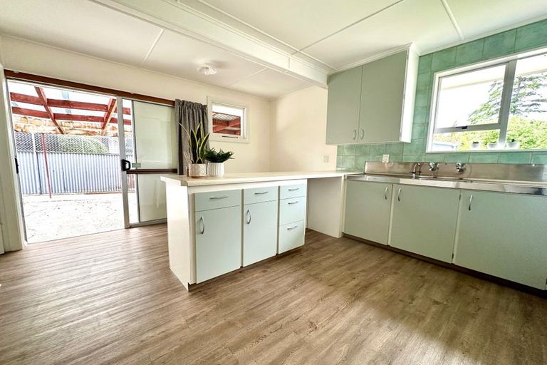 Photo of property in 61a Essex Street, Balclutha, 9230