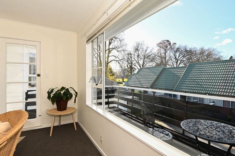 Photo of property in 2/703 Roberts Street, Hastings, 4122