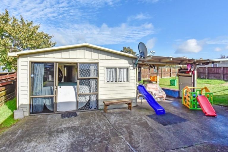 Photo of property in 49 Dagenham Street, Manurewa, Auckland, 2102