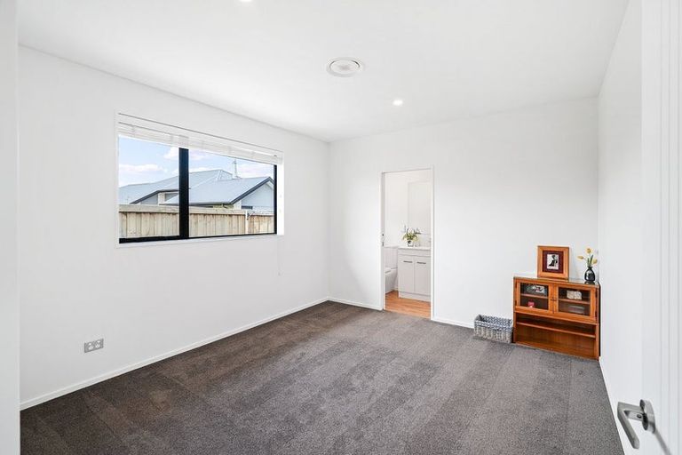 Photo of property in 3 Flynn Lane, Halswell, Christchurch, 8025