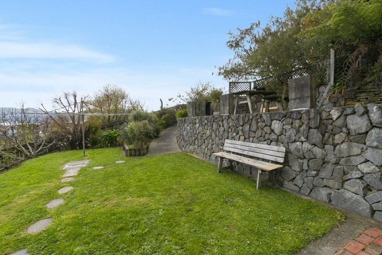 Photo of property in 21 Cleland Crescent, Naenae, Lower Hutt, 5011