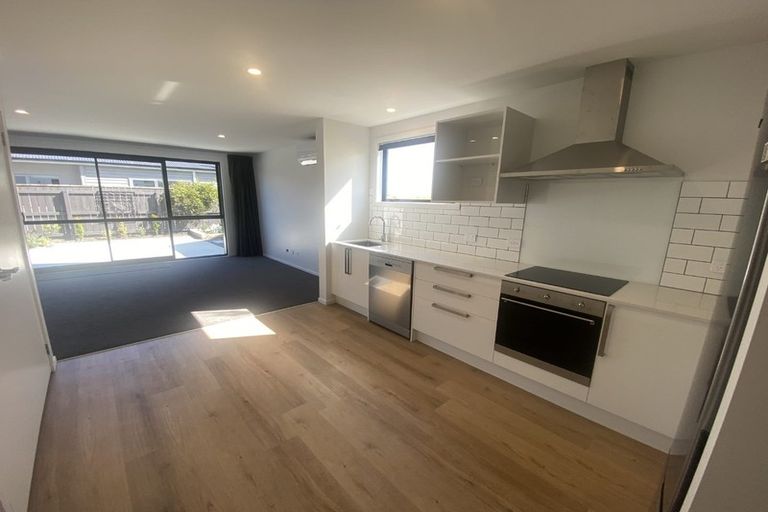 Photo of property in 3/20 Ballinger Place, Carterton, 5713