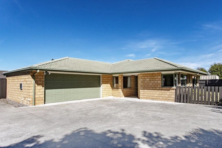 Photo of property in 117b Kippenberger Avenue, Rangiora, 7400