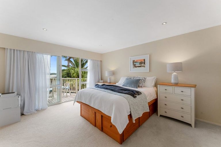 Photo of property in 14 Clyside Avenue, Half Moon Bay, Auckland, 2012
