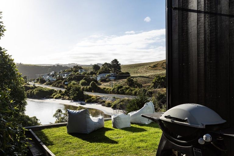 Photo of property in 1371b Taieri Mouth Road, Taieri Mouth, 9091