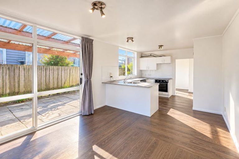 Photo of property in 35 Stanniland Street, Sunnyhills, Auckland, 2010