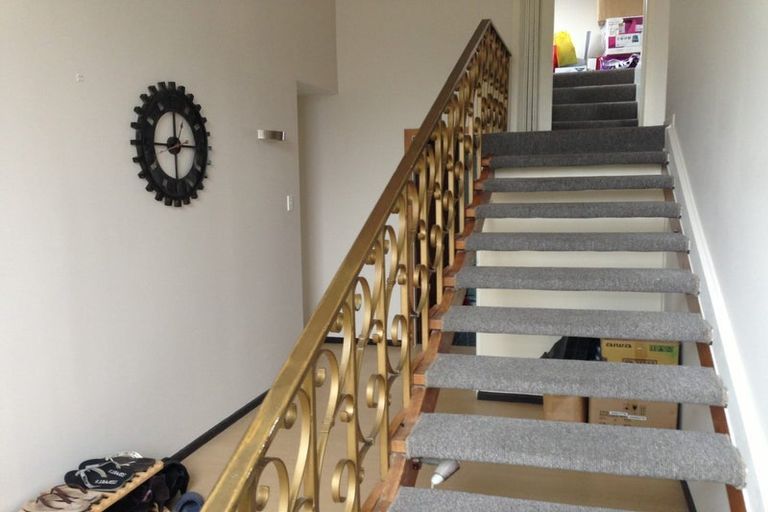 Photo of property in 348 Memorial Avenue, Burnside, Christchurch, 8053