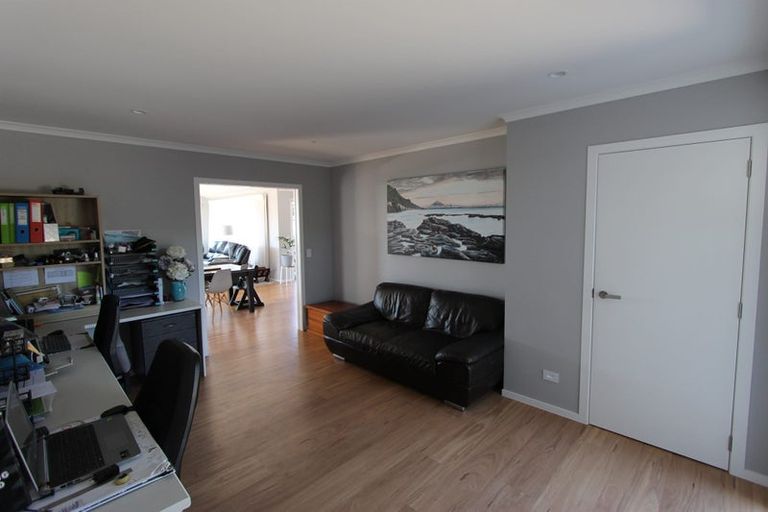 Photo of property in 22 Smith Street, Lepperton, New Plymouth, 4373