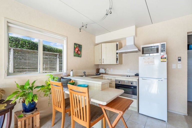 Photo of property in 288 Beach Road, Onerahi, Whangarei, 0110