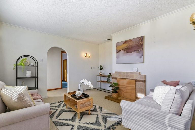 Photo of property in 17 Selwyn Road, Lynmore, Rotorua, 3010