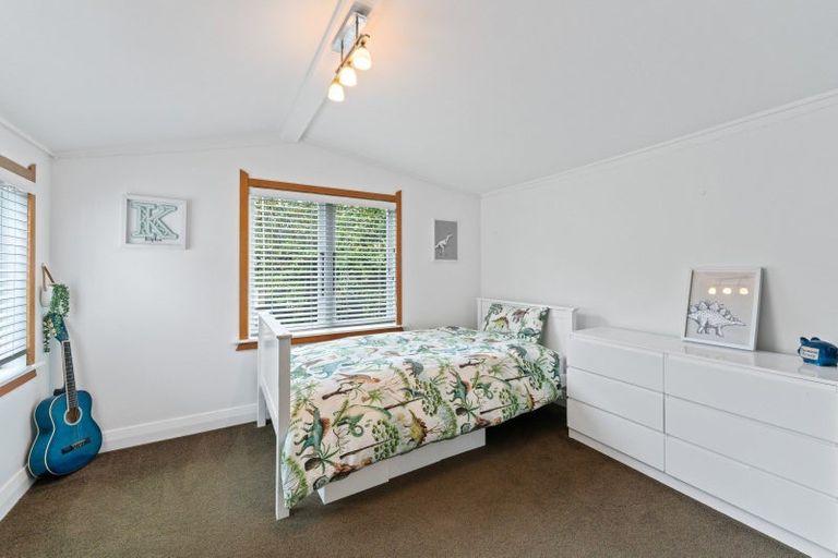 Photo of property in 10 Tamatea Road, Taupo, 3330