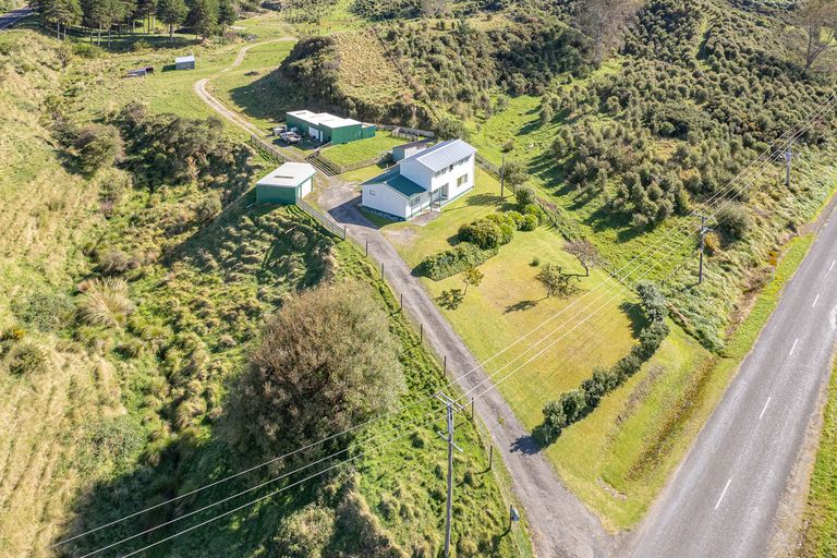 Photo of property in 7 Rangitatau East Road, Kai Iwi, Whanganui, 4578