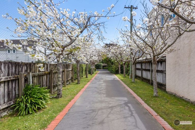 Photo of property in 24 Willoughby Street, Woburn, Lower Hutt, 5010