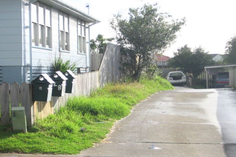 Photo of property in 12a Middlemore Crescent, Papatoetoe, Auckland, 2025