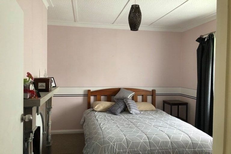 Photo of property in 69 Clemow Road, Fitzroy, New Plymouth, 4312