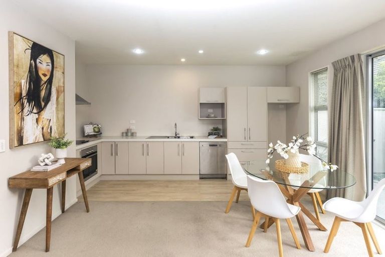 Photo of property in 11a Clarence Street South, Addington, Christchurch, 8024