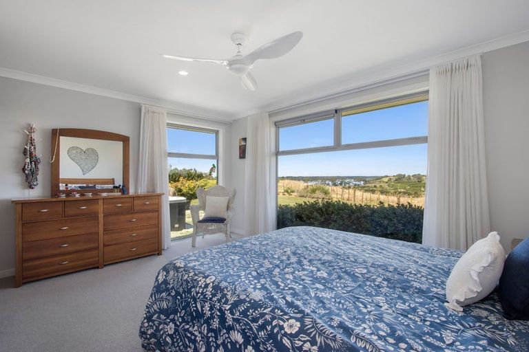 Photo of property in 192f Ongare Point Road, Tahawai, Katikati, 3170