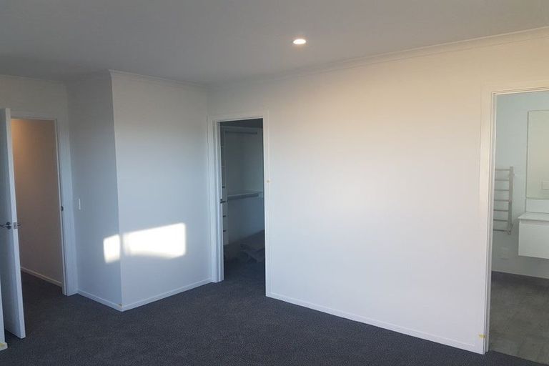 Photo of property in 18 Batty Street, Papamoa Beach, Papamoa, 3118