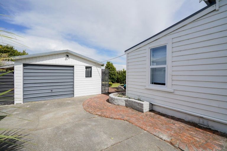 Photo of property in 83 Robertson Street, Richmond, Invercargill, 9810