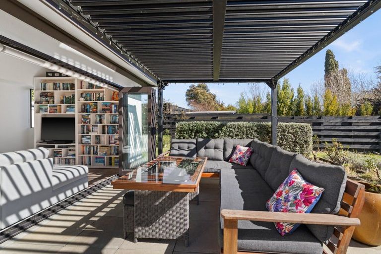 Photo of property in 13 Selwyn Road, Havelock North, 4130