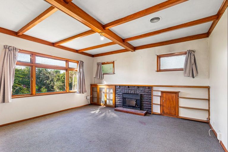 Photo of property in 13 Kings Drive, Levin, 5510