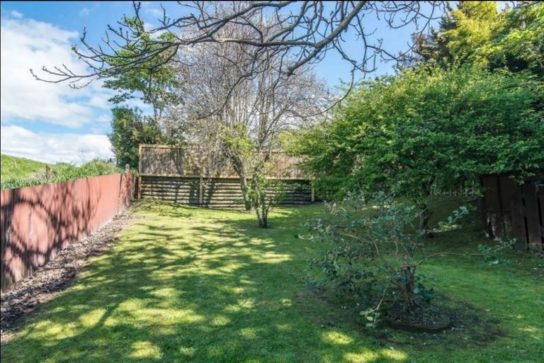Photo of property in 44 Gavin Road, Raumati Beach, Paraparaumu, 5032