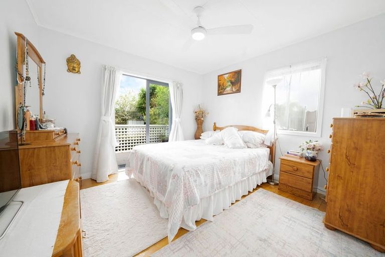 Photo of property in 60 George Street, Hikurangi, 0114