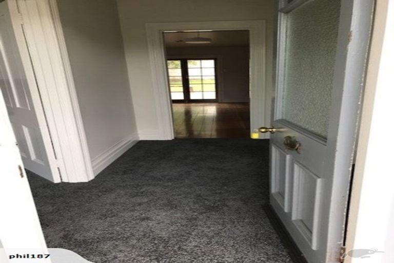 Photo of property in 135 Carlyle Street, Napier South, Napier, 4110