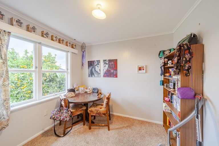 Photo of property in 14 Hitchings Avenue, Onekawa, Napier, 4110