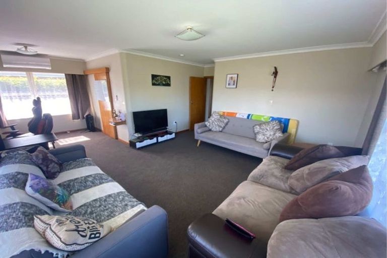 Photo of property in 49a Berkley Avenue, Hillcrest, Hamilton, 3216