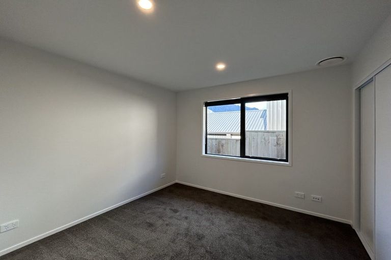 Photo of property in 10 Friesian Close, Jacks Point, 9371