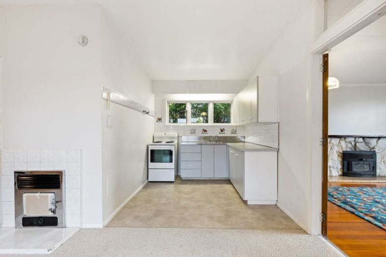 Photo of property in 50 Waitikiri Drive, Parklands, Christchurch, 8083