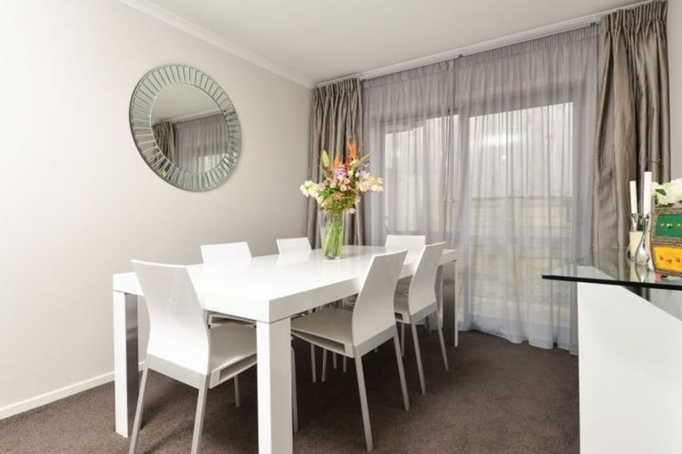 Photo of property in 8/19 Abbotsford Street, Whitiora, Hamilton, 3200