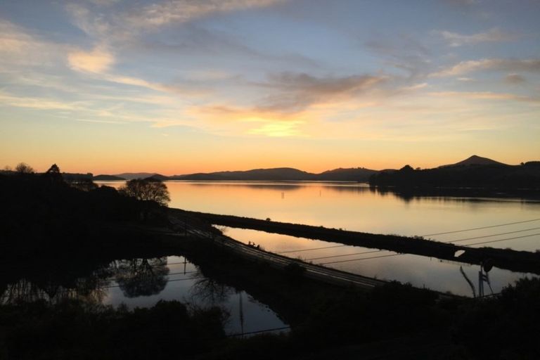 Photo of property in 39 Saint Leonards Drive, Saint Leonards, Dunedin, 9022