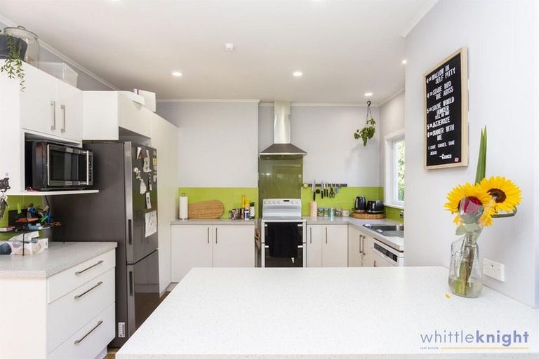 Photo of property in 422 Yaldhurst Road, Russley, Christchurch, 8042