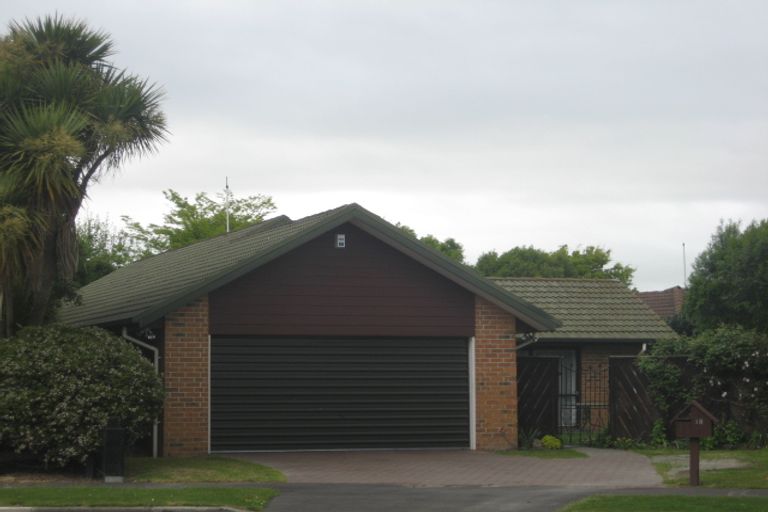 Photo of property in 16 Tivoli Place, Bishopdale, Christchurch, 8053