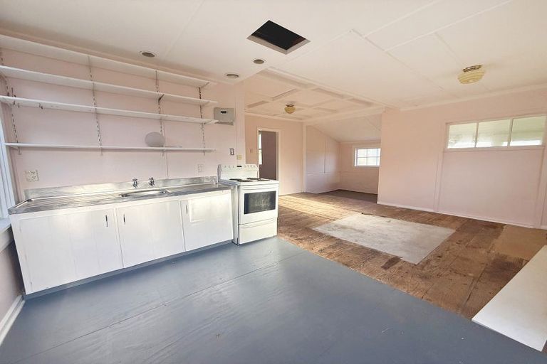 Photo of property in 30 Muri Street, Aramoana, Port Chalmers, 9082
