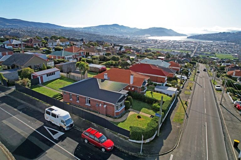 Photo of property in 98 Middleton Road, Kew, Dunedin, 9012