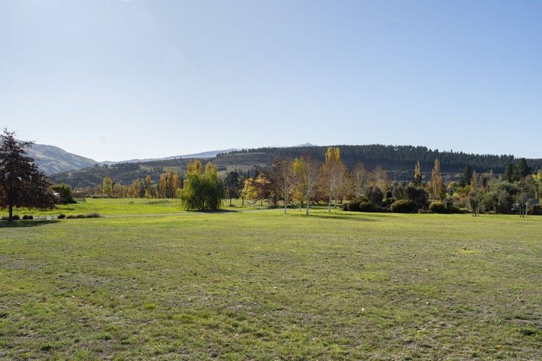 Photo of property in 8 Paulin Road, Earnscleugh, Alexandra, 9391