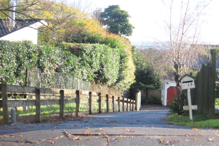 Photo of property in 13 Elimar Drive, Farm Cove, Auckland, 2010