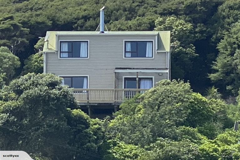 Photo of property in 50 Cluny Road, Plimmerton, Porirua, 5026