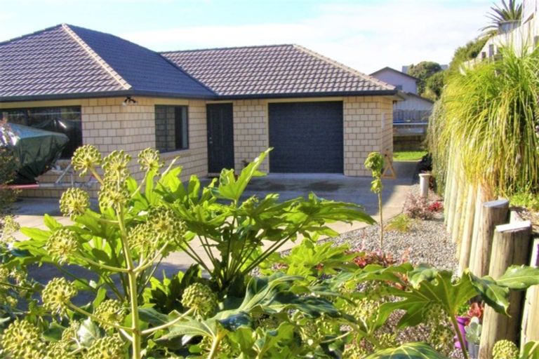 Photo of property in 126b Matatua Road, Raumati Beach, Paraparaumu, 5032