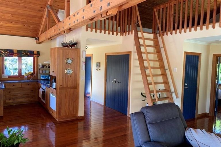 Photo of property in 19 Haile Lane, Pohara, Takaka, 7183