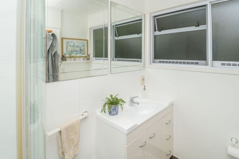 Photo of property in 41 Ayton Street, Mangapapa, Gisborne, 4010