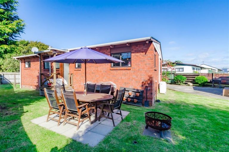 Photo of property in 65 Arawhata Road, Paraparaumu, 5032