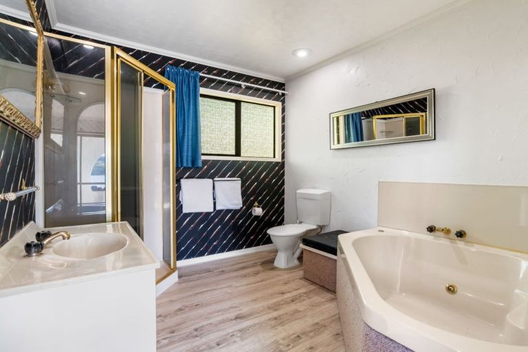 Photo of property in 1 Sheppard Avenue, Pauanui, Hikuai, 3579