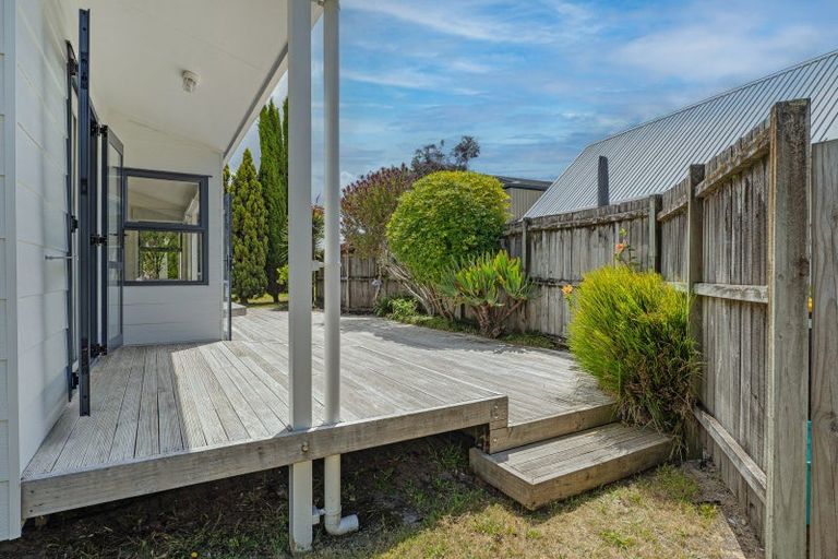 Photo of property in 60 Beaumont Green, Pauanui, Hikuai, 3579