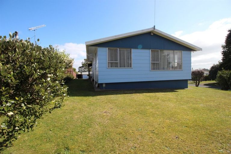 Photo of property in 38 Thompson Street, Tokoroa, 3420